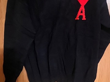 Parduoda: Ami Paris megztukas 