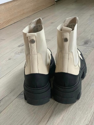 Steve Madden aulinukai