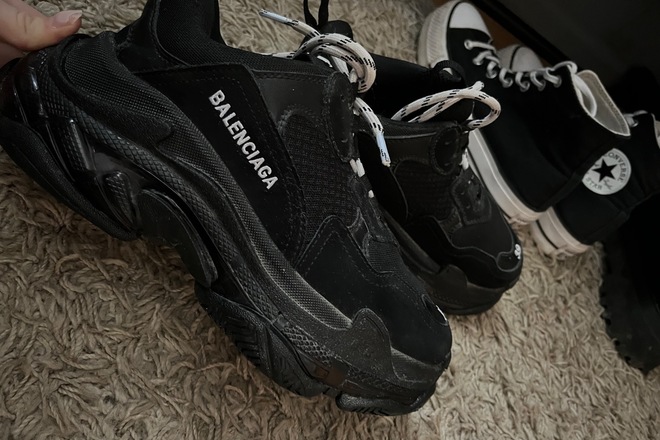 Balenciaga kedai