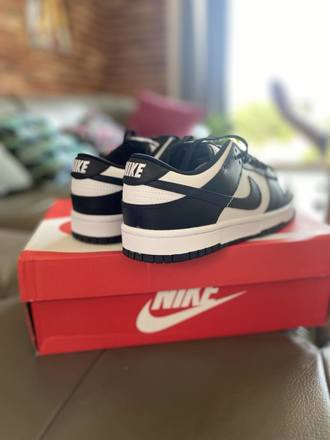 Nike Dunk Panda Low