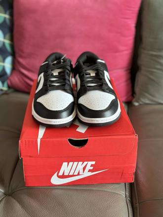 Nike Dunk Panda Low