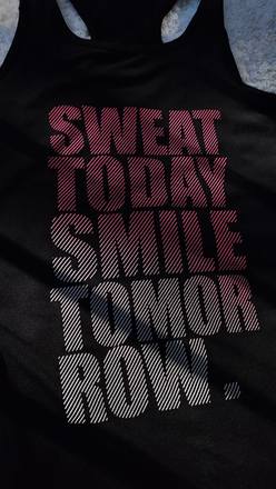 Sportinė palaidinė "Sweat today smile tomorrow"