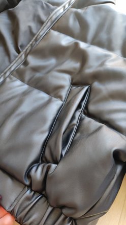 Nauja Bomber dirbtinės odos Pull&Bear striukė