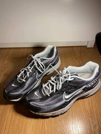 Nike Avalynė Vyrams Nike Initiator Black Grey