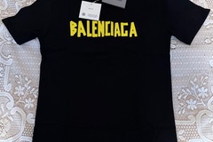 Na sprzedaż: Balenciaga maikute