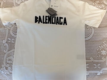 Продается: Balenciaga maikute