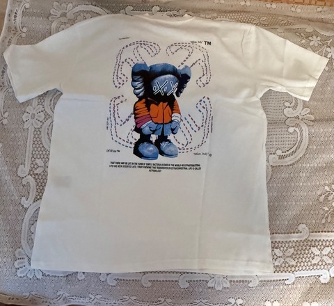 Off-white maikute
