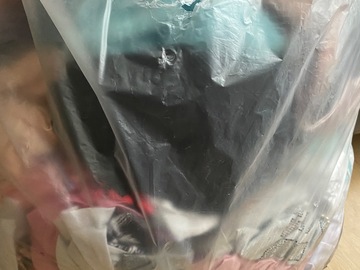 Parduoda: Urna drabuziu