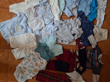 Parduoda: Urmas rūbelių 74 dydis