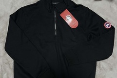 Parduoda: Įvairūs megztiniai ir bliuzonas