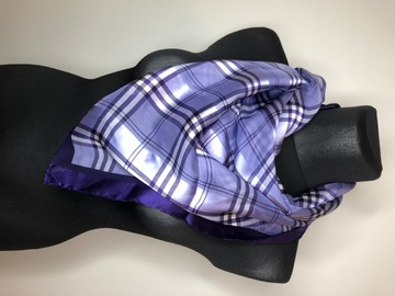 Na sprzedaż: Daili languota skarelė. šalis su šilko juostelėmis. 