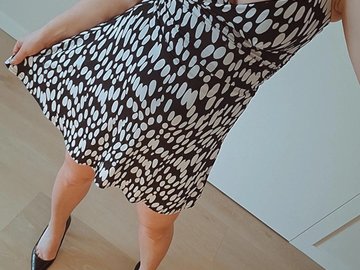 Parduoda: Suknelė ant petnešėlių juoda/balta, XS-S