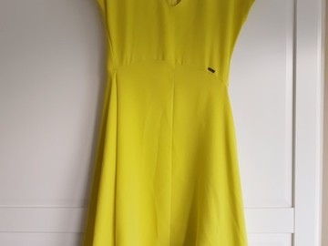 Na sprzedaż: Nauja Armani Exchange suknele