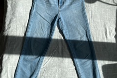 Parduoda: Levi’s moteriški tiesūs džinsai aukštu liemeniu 724 high rise