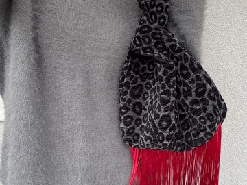 Parduoda: Burgundy bag