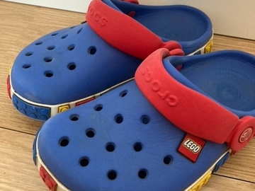 Na sprzedaż: Crocs geros bukles