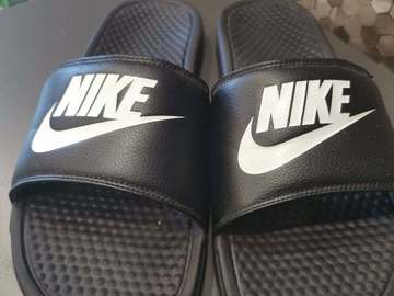 For sale: NIKE ŠLEPETĖS