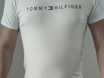Parduoda: Nauji vyriški marškineliai Tommy hilfiger