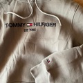 Parduoda: Tommy Hilfiger džemperis