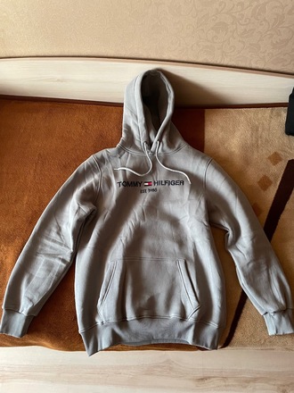 Tommy Hilfiger džemperis