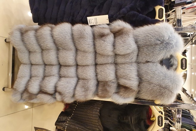 100% natūrali lapės kailio liemenė