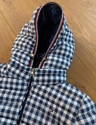 Nauja,originali pukine Tommy Hilfiger striukyte S/M