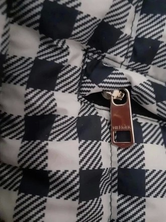 Nauja,originali pukine Tommy Hilfiger striukyte S/M
