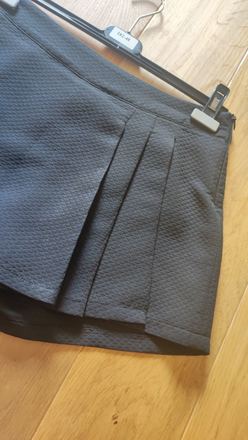 Stradivarius mini sijonas-šortai