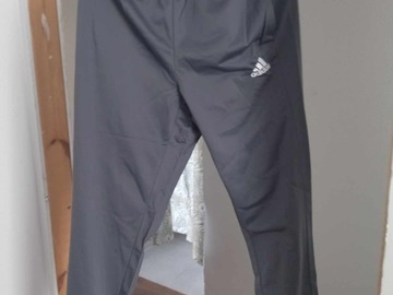 For sale: Adidas Originalios kelnės