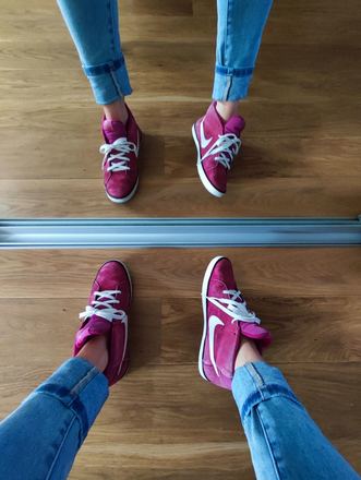 Dėvėti ryškiai rožiniai NIKE Match Mid Sneakers