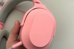 For sale: Razer ausines