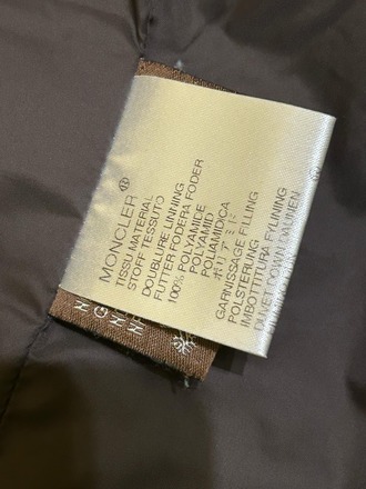 Ruda L dydžio orginali Moncler striukė būklė labai gera